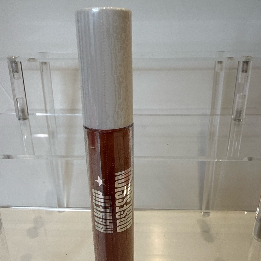 Jeffree Star Gloss in Metallic Copper